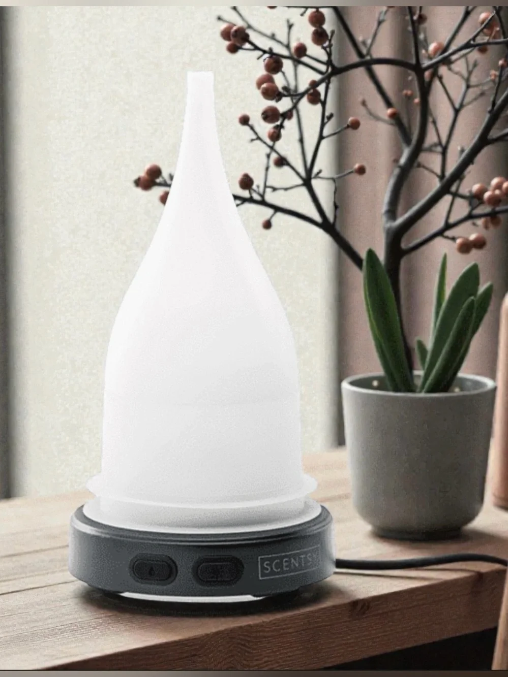 Scentsy Teardrop Pedestal Aromatherapy Diffuser